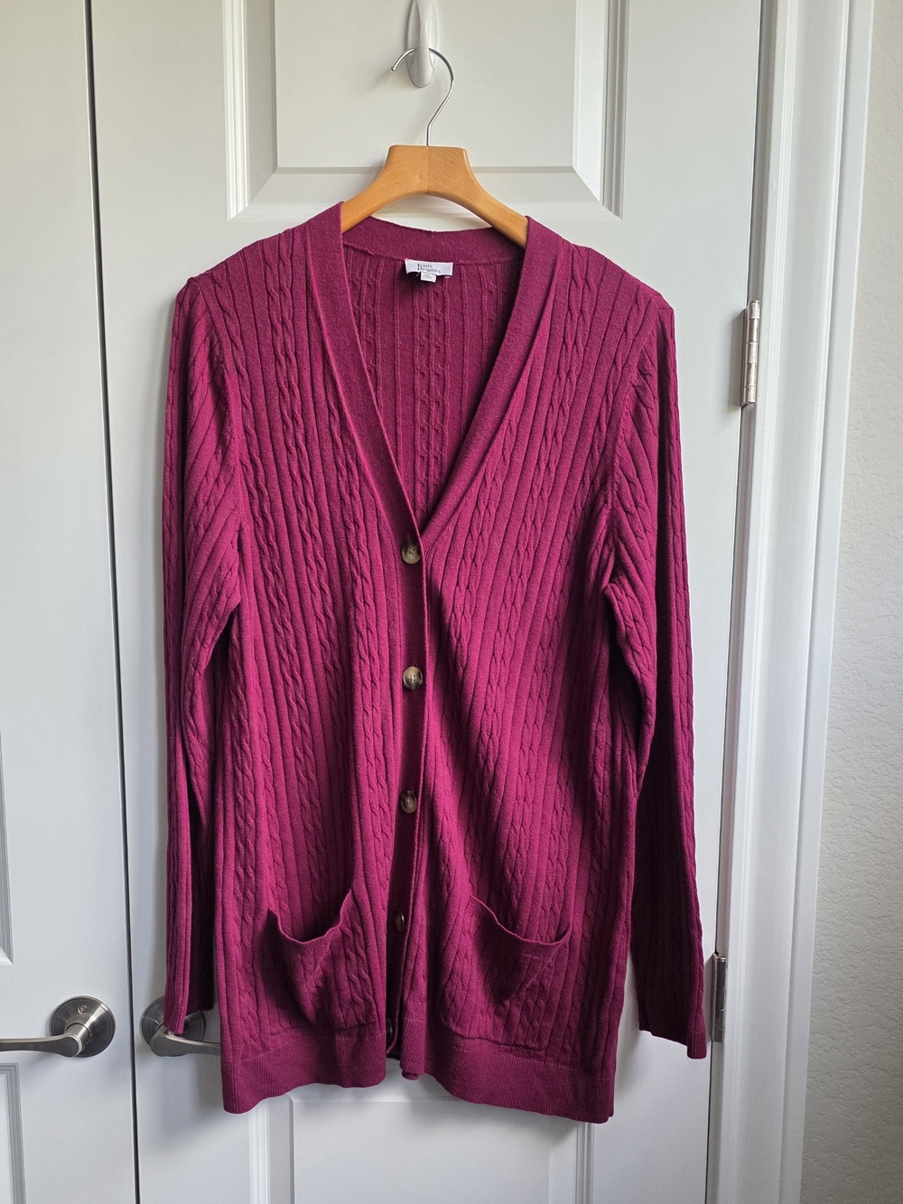 Kim Rogers XL Magenta Cable Knit Button Front Cardigan Sweater Pockets